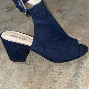 Black Nine West Heels (8.5)